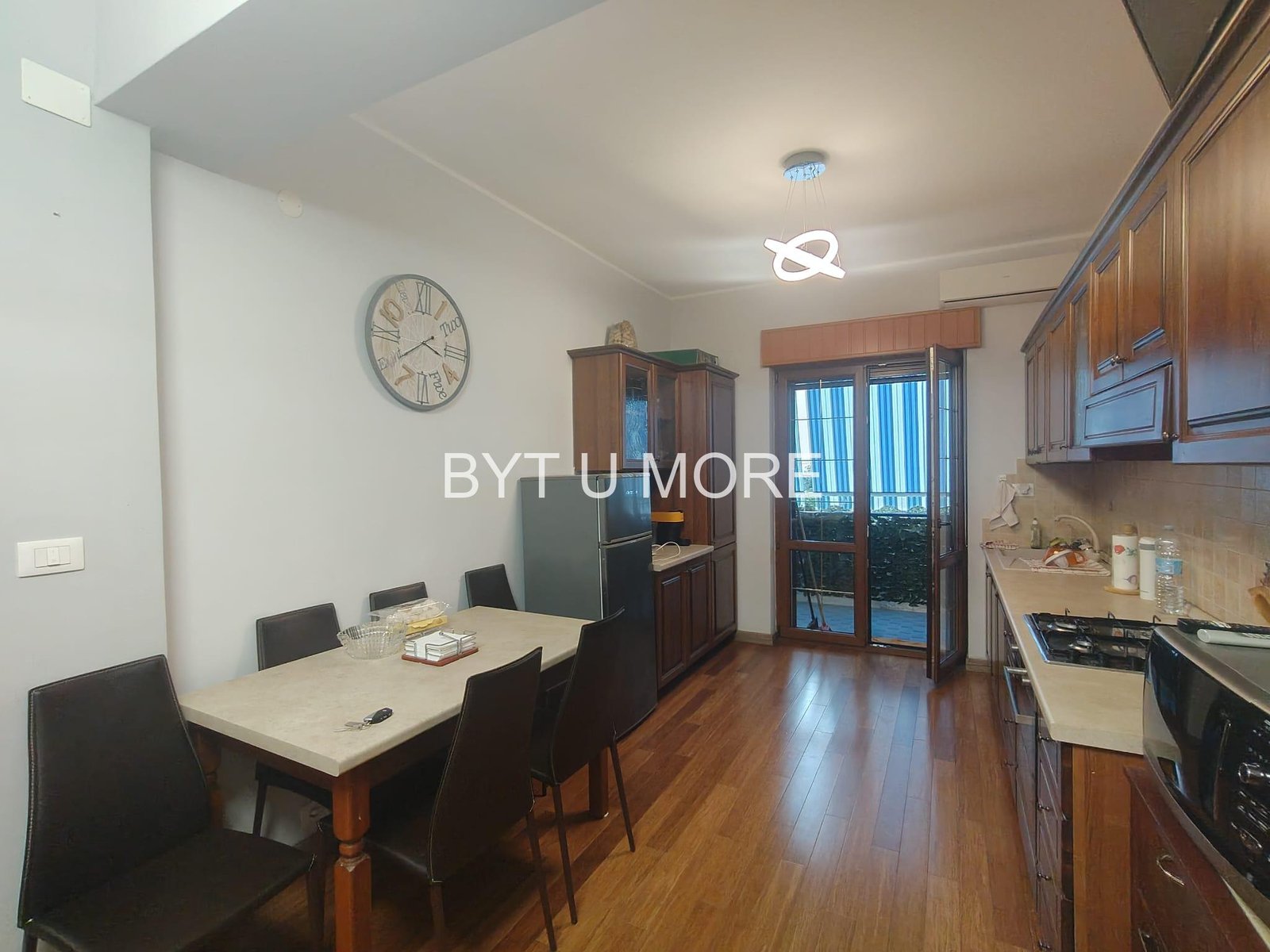 WhatsApp Image 2025-12-15 at 16.13.38 (1)