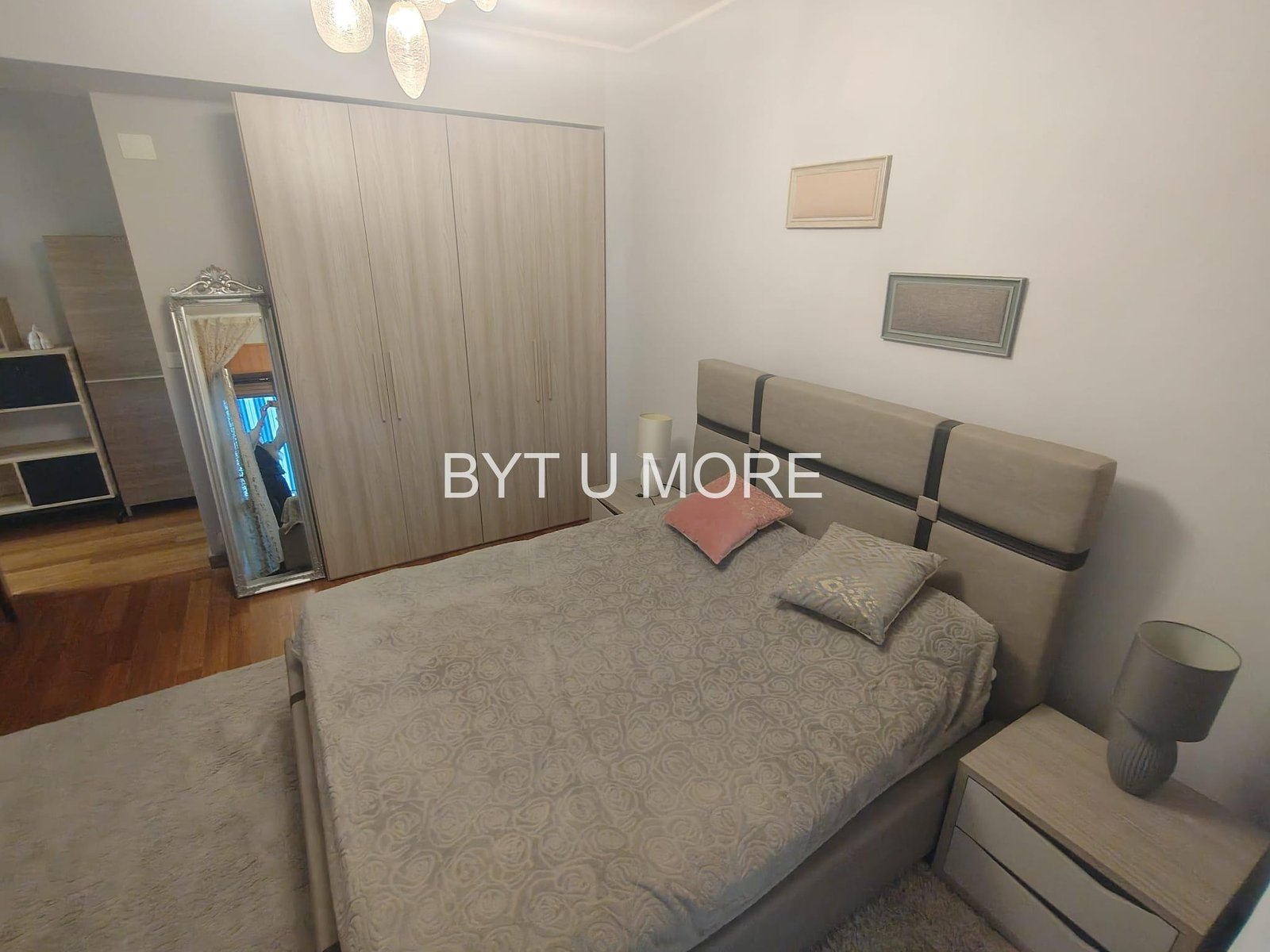 WhatsApp Image 2025-12-15 at 16.13.42 (3)