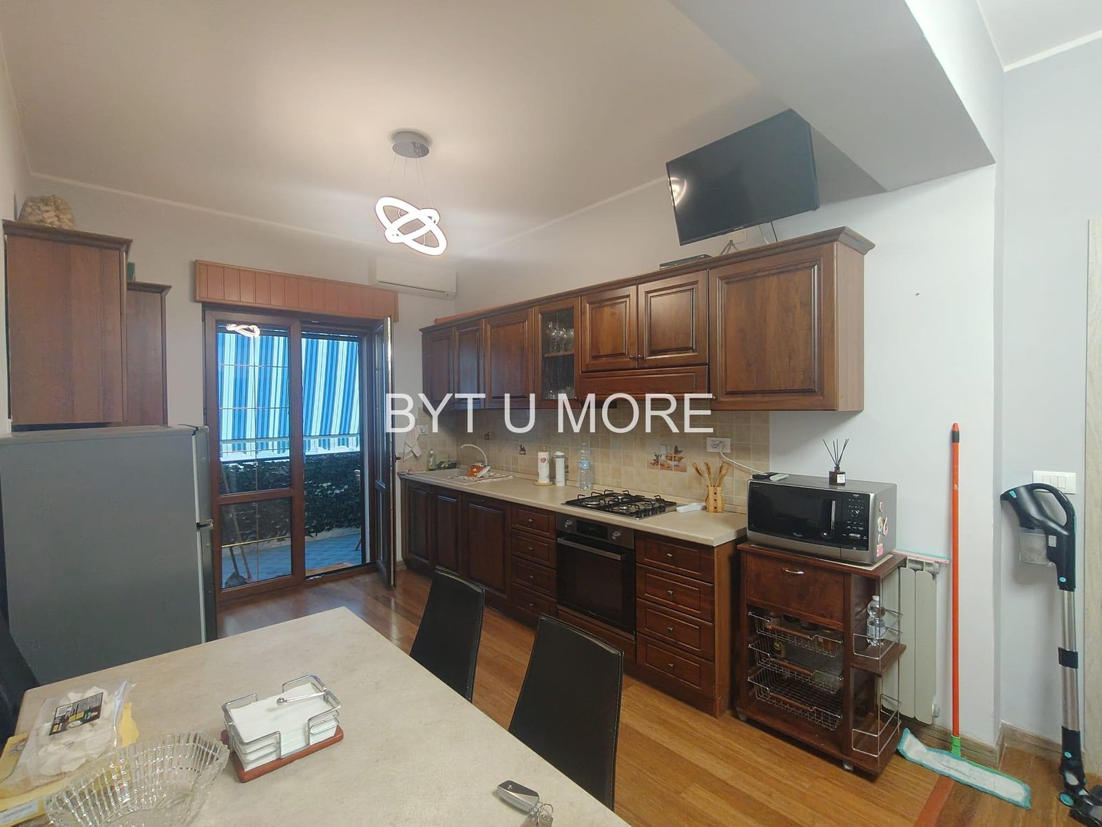 WhatsApp Image 2025-12-15 at 16.13.42