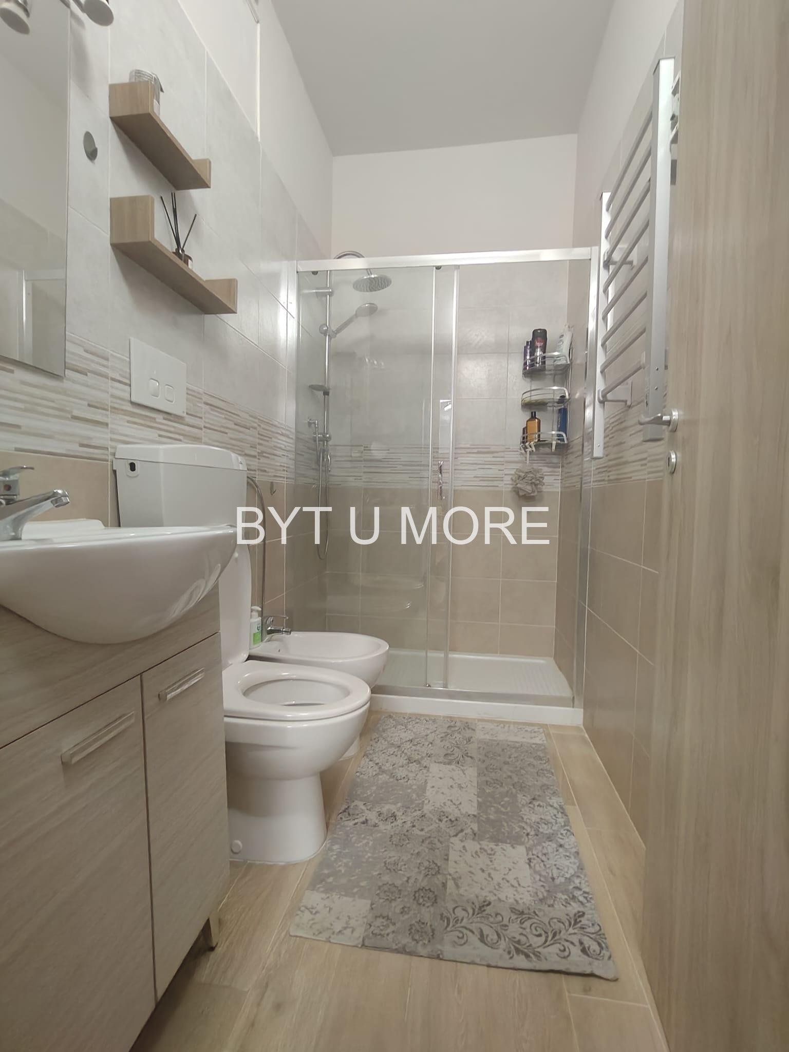 WhatsApp Image 2025-12-15 at 16.13.43