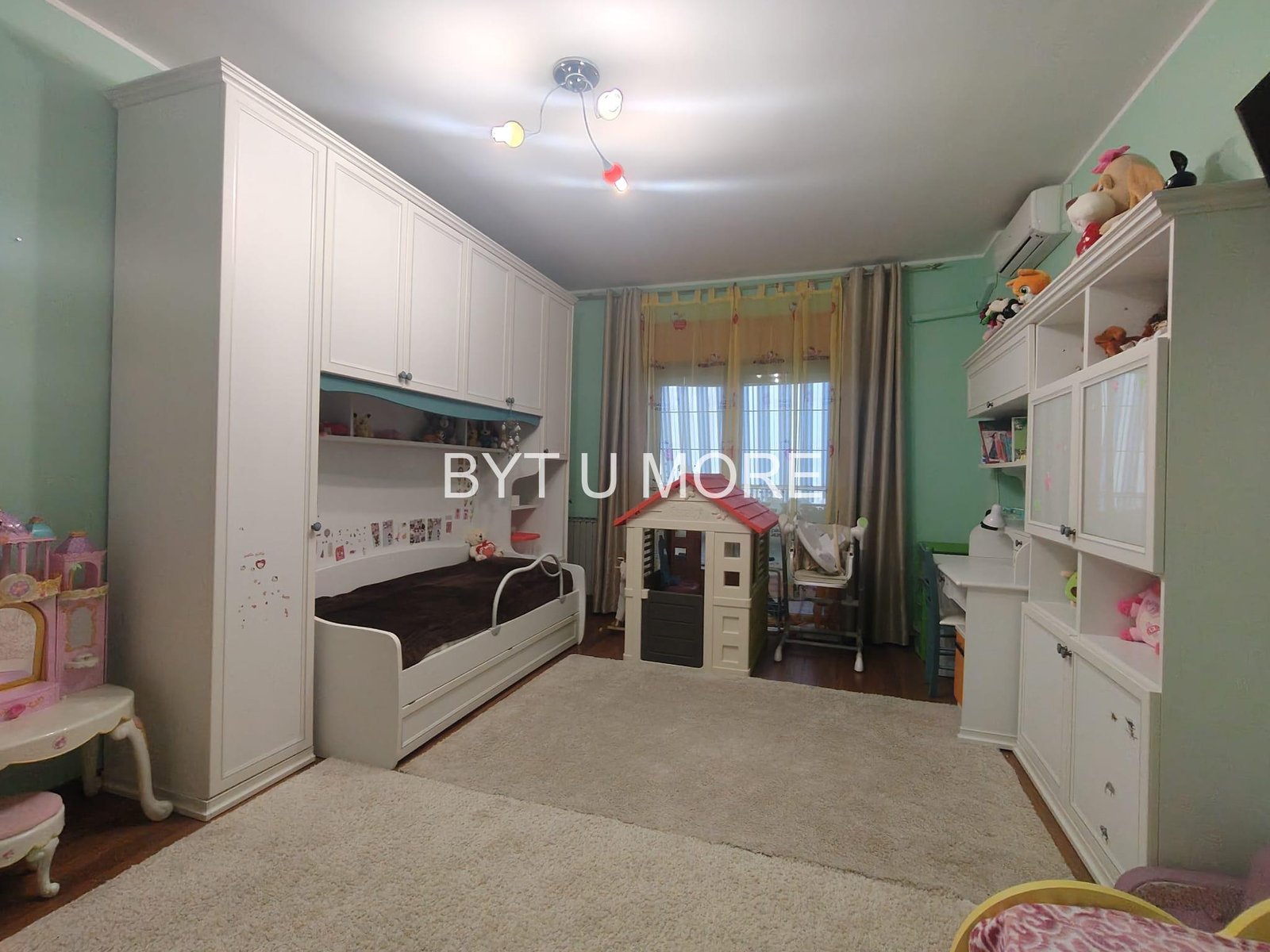 WhatsApp Image 2025-12-15 at 16.13.44 (4)