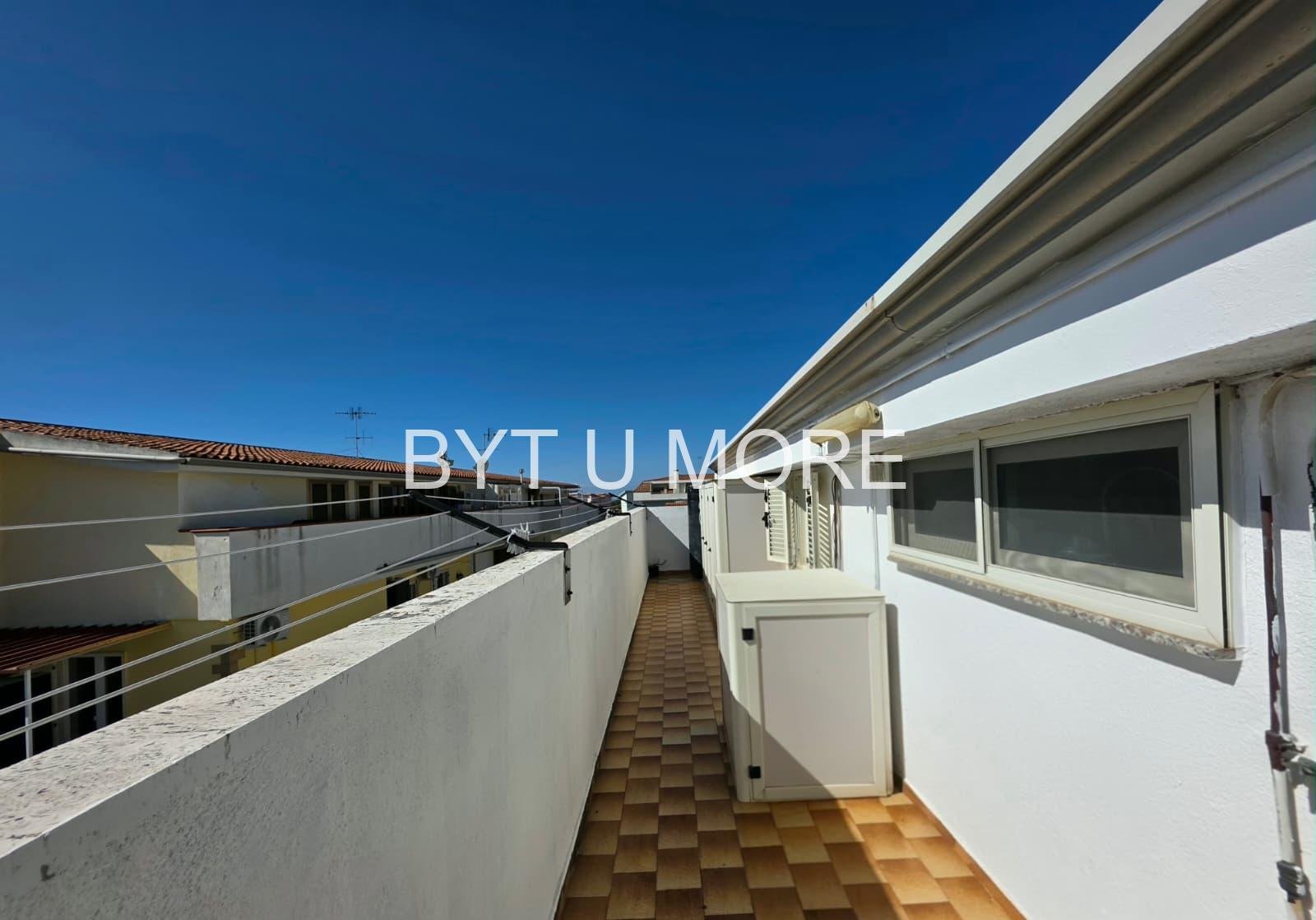 WhatsApp Image 2025-10-21 at 17.24.44