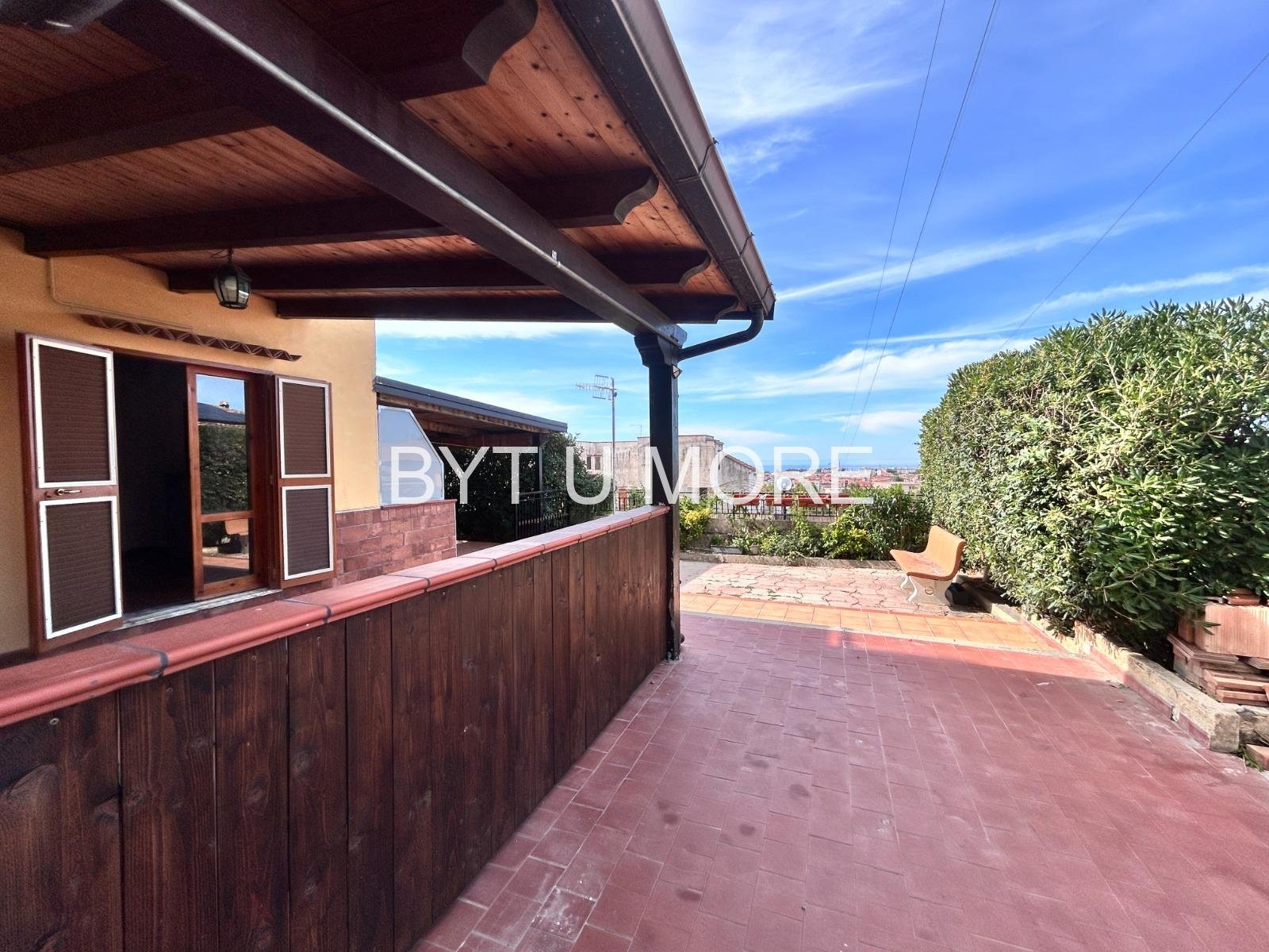 WhatsApp Image 2025-12-08 at 10.36.00