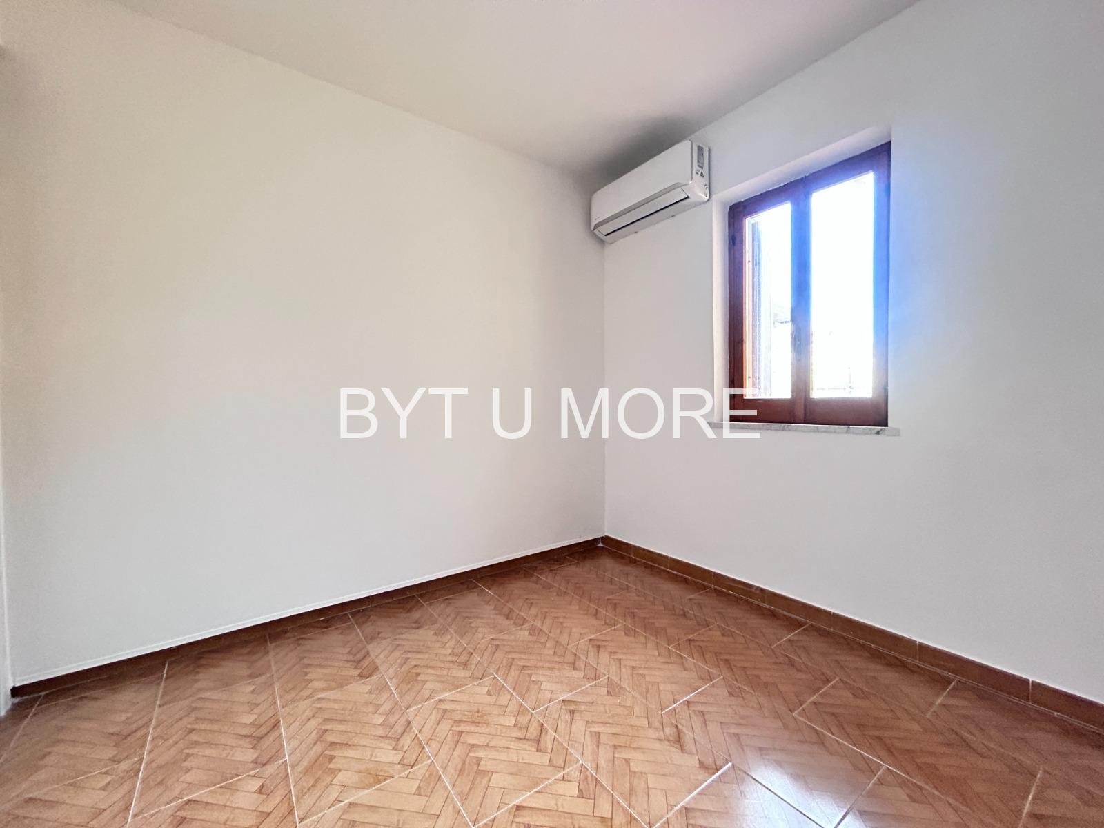 WhatsApp Image 2025-12-08 at 10.36.03