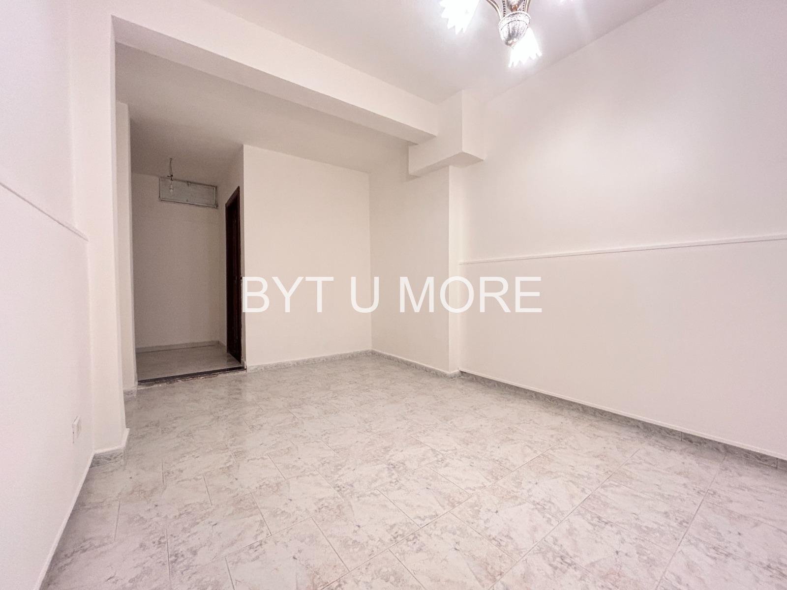 WhatsApp Image 2025-12-08 at 10.36.05 (1)